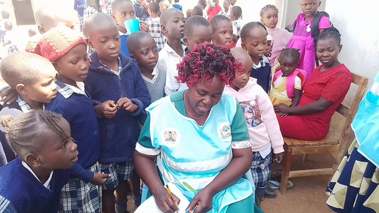 People receiving support from the community